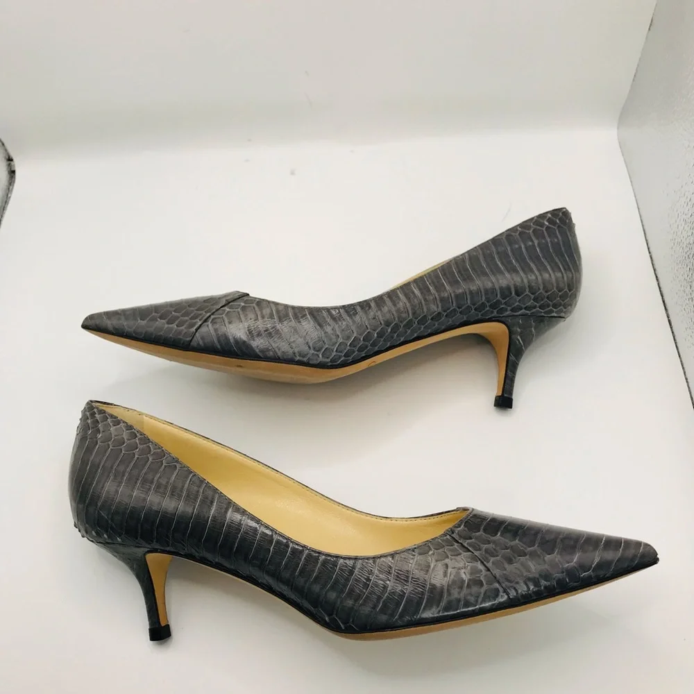 Jimmy Choo Gray Pointed-Toe Kitten Heel Pumps - Picture 4 of 12